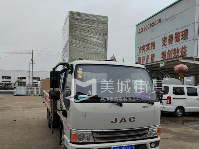 徐州配(pei)電(dian)櫃髮(fa)貨